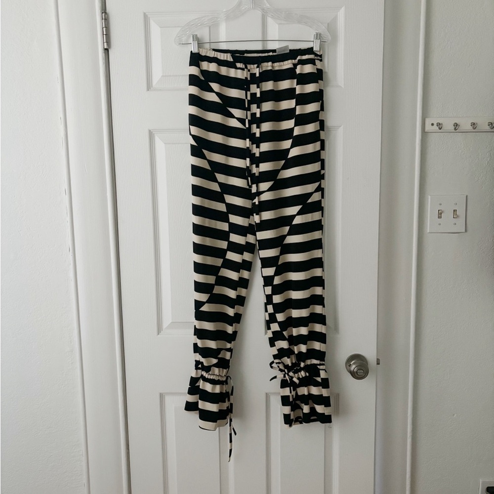 Sold - Stine Goya
Striped Straight Leg Pants
Size: XS